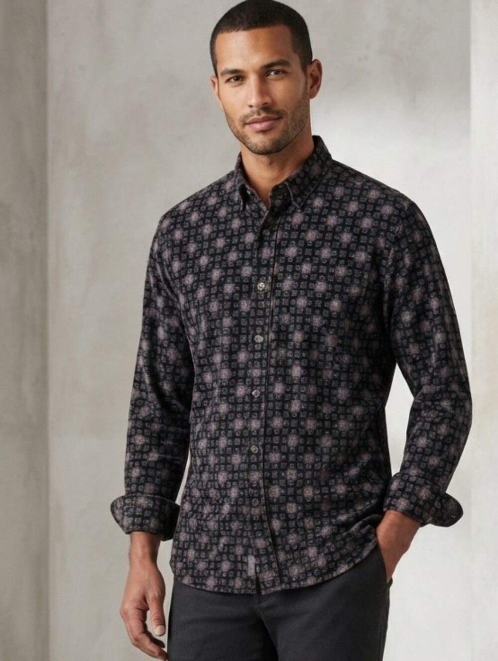 Munsingwear Men's Long Sleeve Button Down Casual Shirt Size Medium